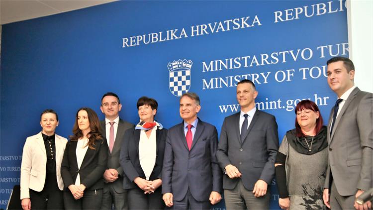 Photo /AA_2018_b-fotke/2019 vijesti/190319_mintpress_0015.JPG